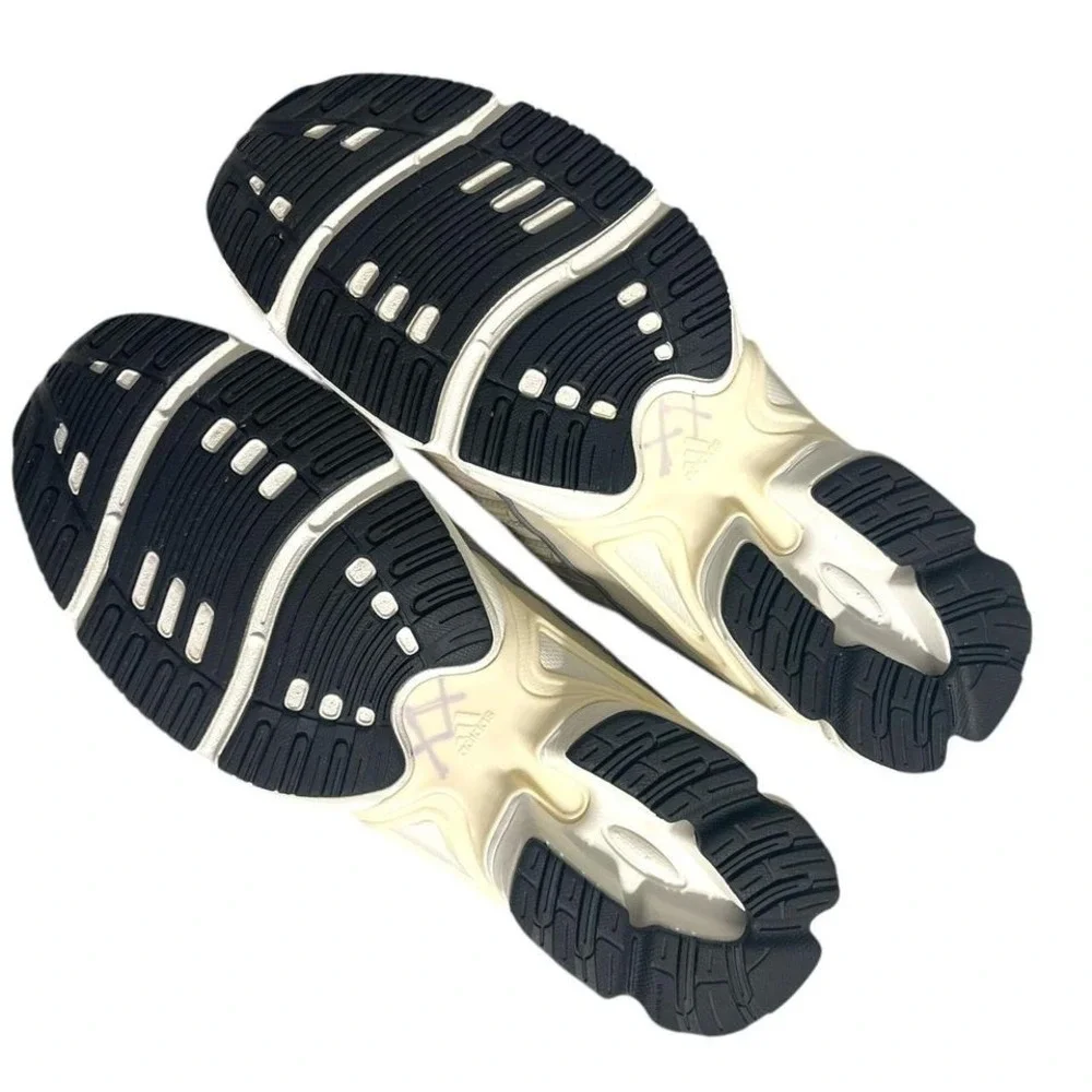 Adidas OZWEEGO Pro Shoes Men's‎ 11.5 US